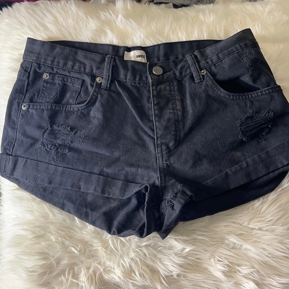 Amuse society distressed black shorts